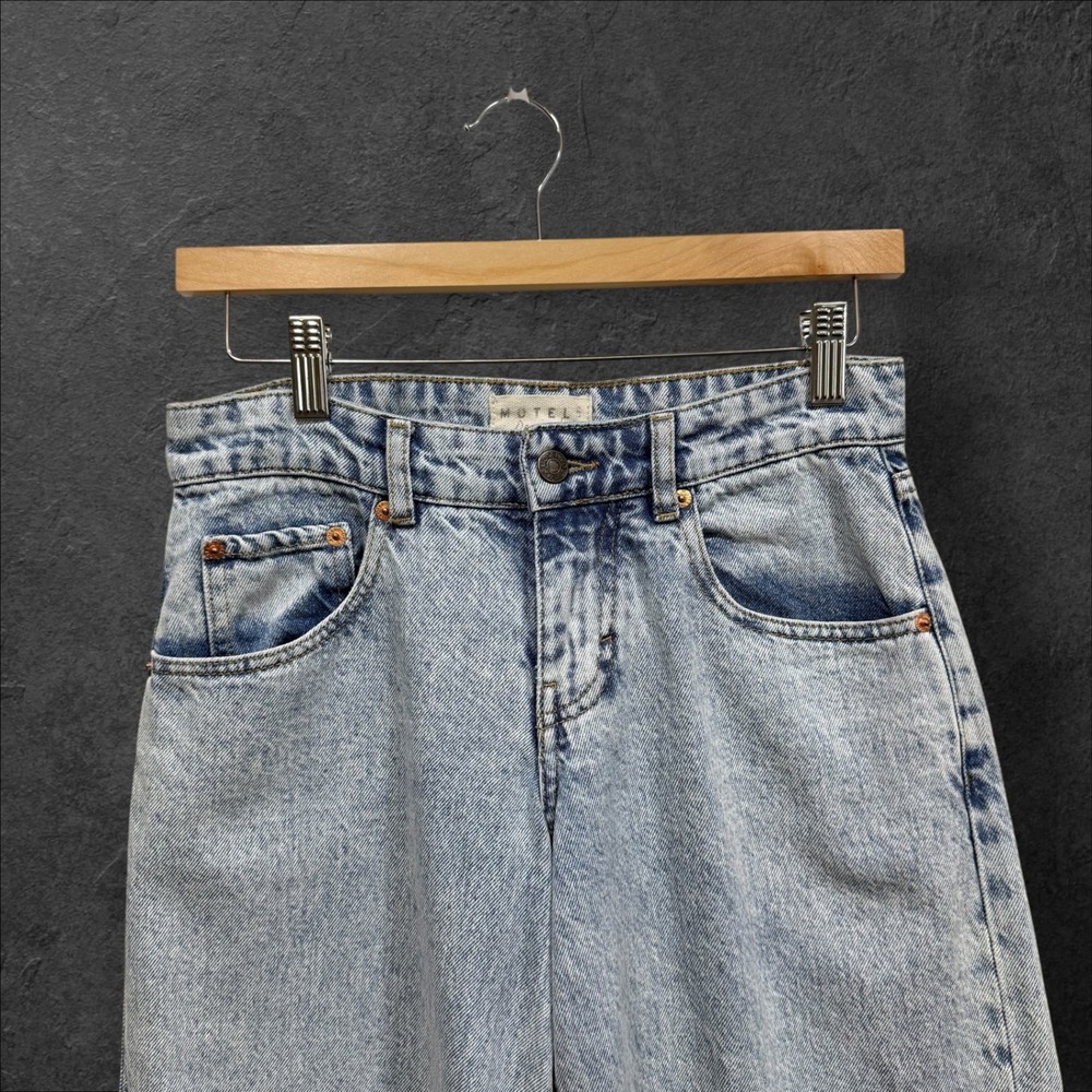 Motel Rocks Women Light Wash High Waisted Wide Leg Cotton  Jeans Size W24 L32 - Picture 3 of 16
